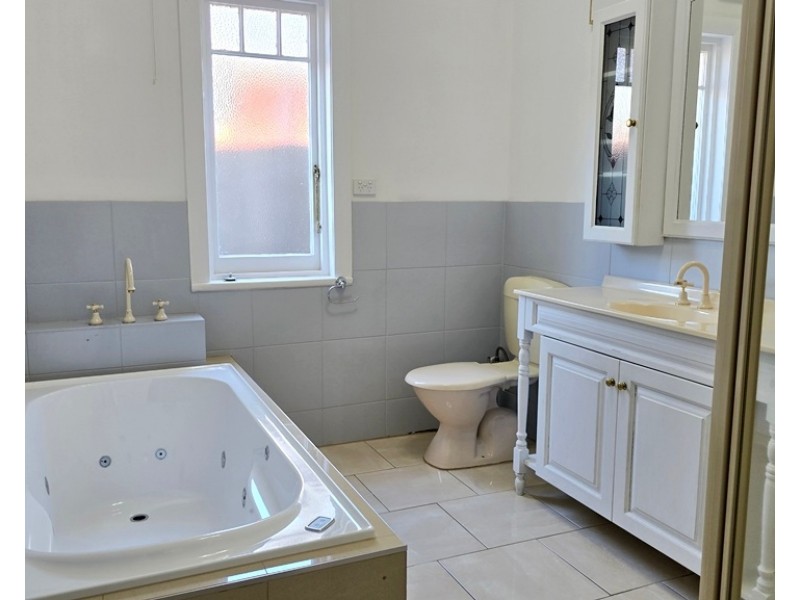40 Main Street, Ulverstone TAS 7315
