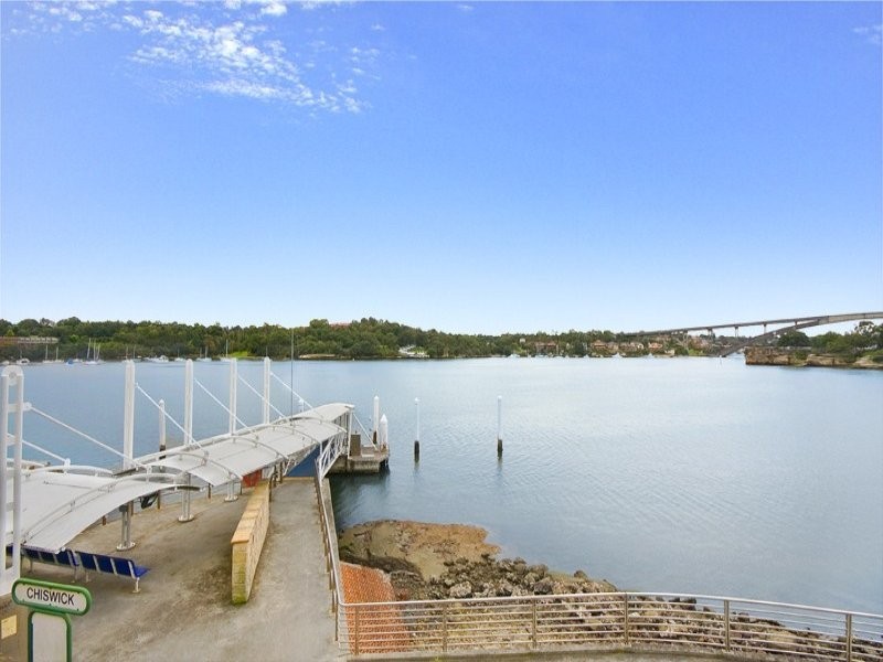 4/13 Bortfield Drive, Chiswick NSW 2046