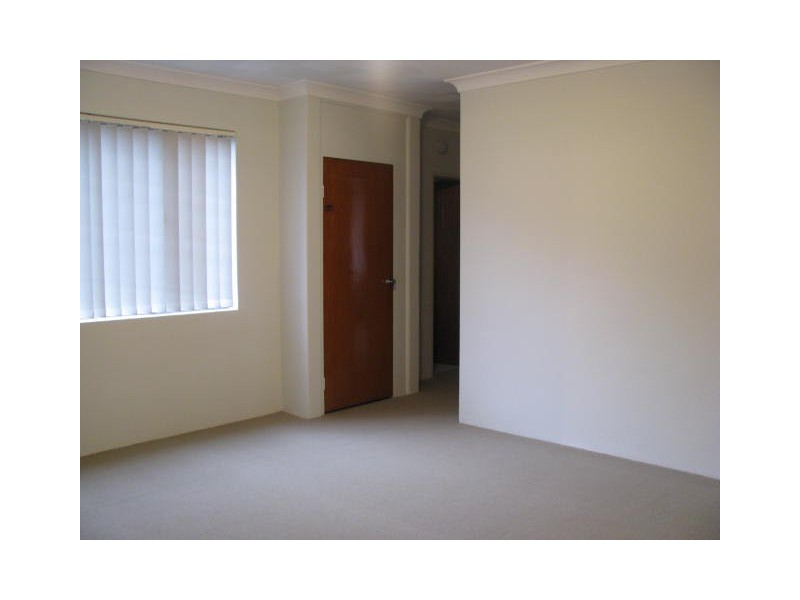 1/30 Henry Street, Ashfield NSW 2131