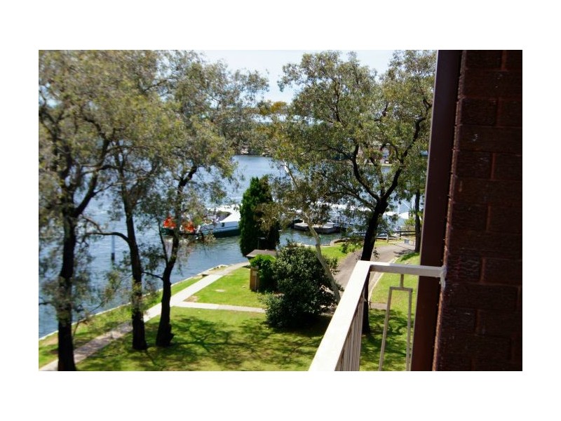 19/11 Bortfield Drive, Chiswick NSW 2046