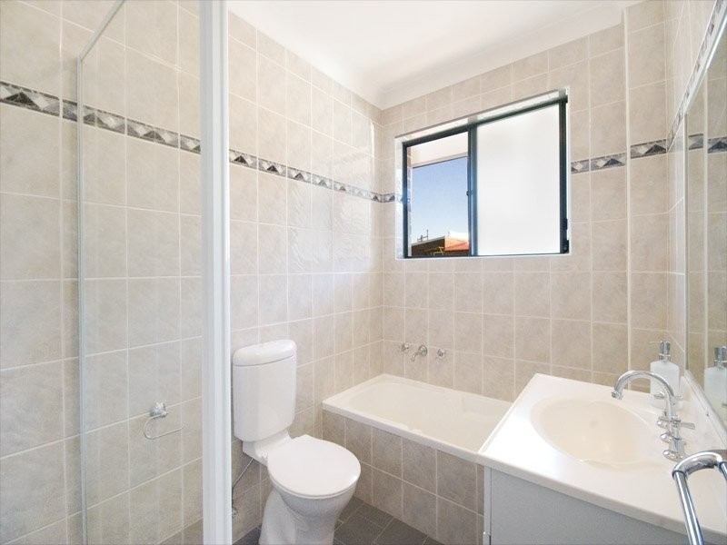 2/138 Edenholme Road, Abbotsford NSW 2046