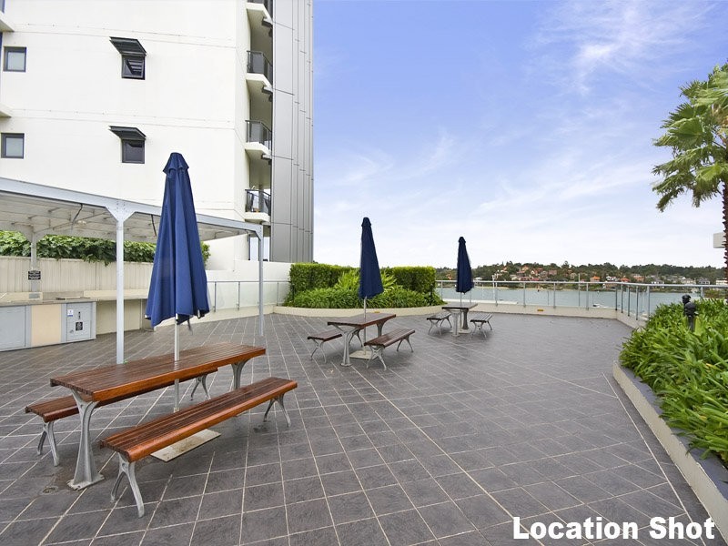 128/2 Dolphin Close, Chiswick NSW 2046