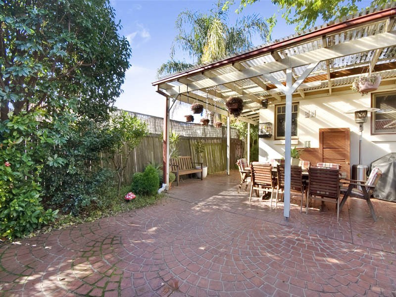 17 Bayview Road, Canada Bay NSW 2046