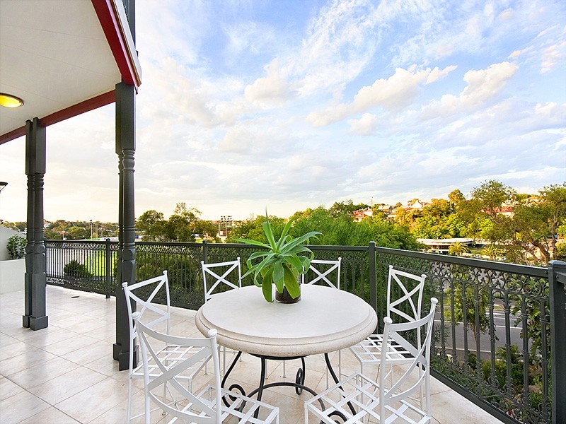 1A Cliff Terrace, Glebe NSW 2037