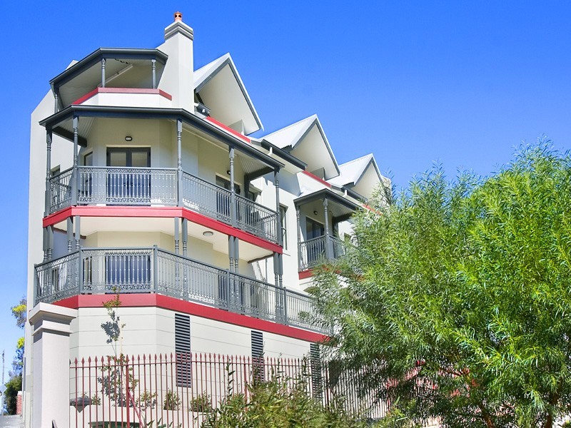 1A Cliff Terrace, Glebe NSW 2037
