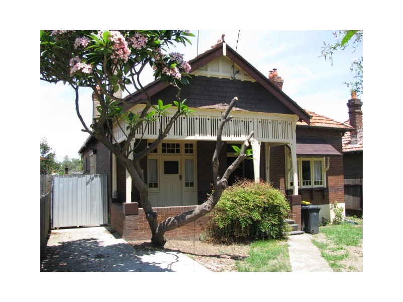 28 Nicholson Street, Burwood NSW 2134