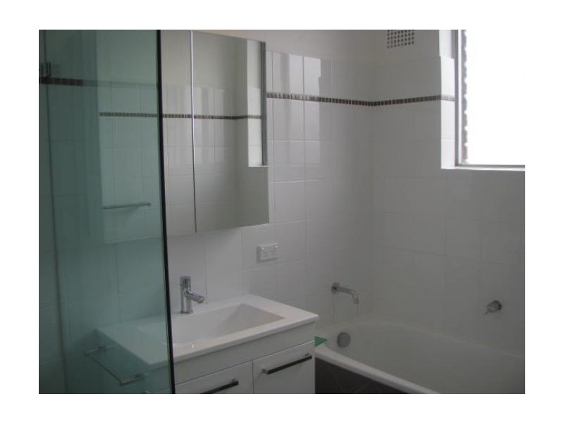 6/11 Bortfield Drive, Chiswick NSW 2046