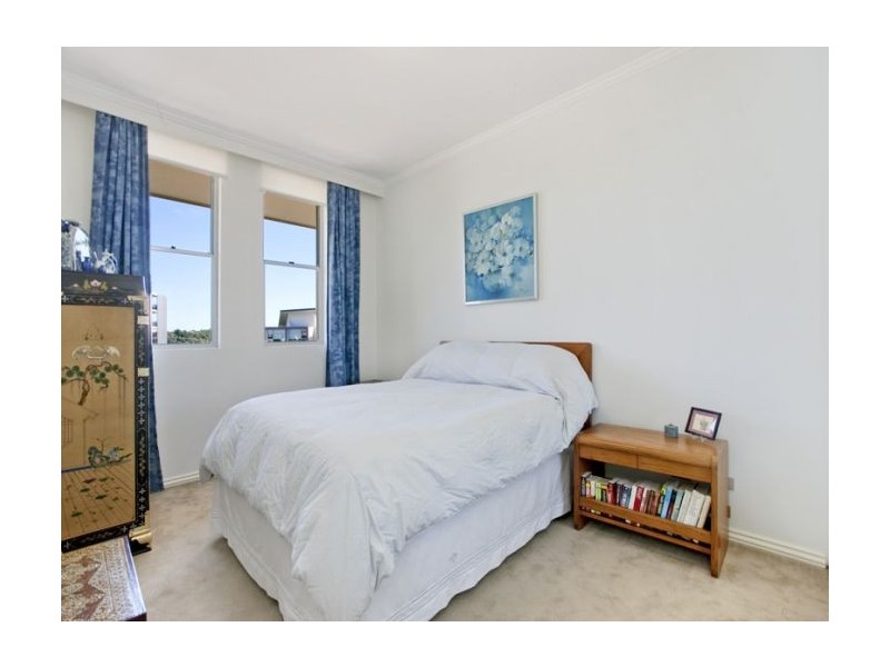 121/1  Dolphin Close, Chiswick NSW 2046