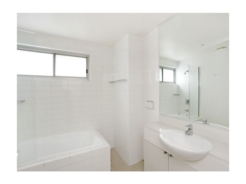 226/25 Bennelong Road, Wentworth Point NSW 2127