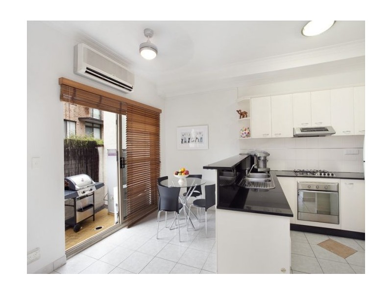 1/66 Hampden Rd, Russell Lea NSW 2046