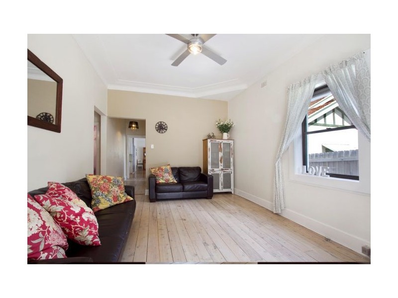 33 Murralong Avenue, Five Dock NSW 2046