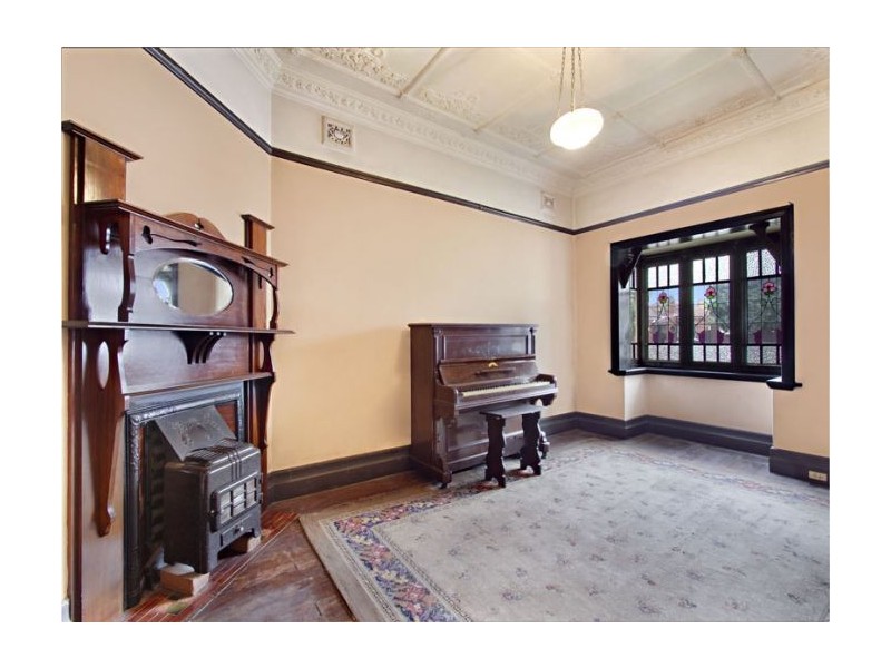 10 Arlington Street, Five Dock NSW 2046