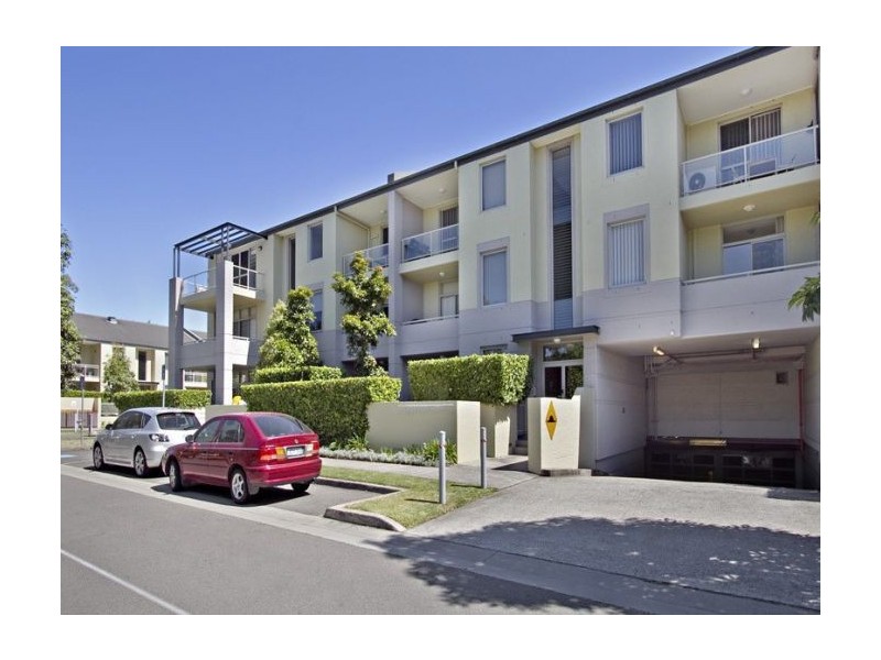 20/10 Kings Park Cct, Five Dock NSW 2046