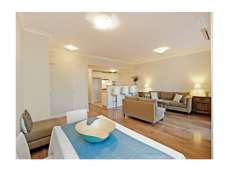 20/10 Kings Park Cct, Five Dock NSW 2046