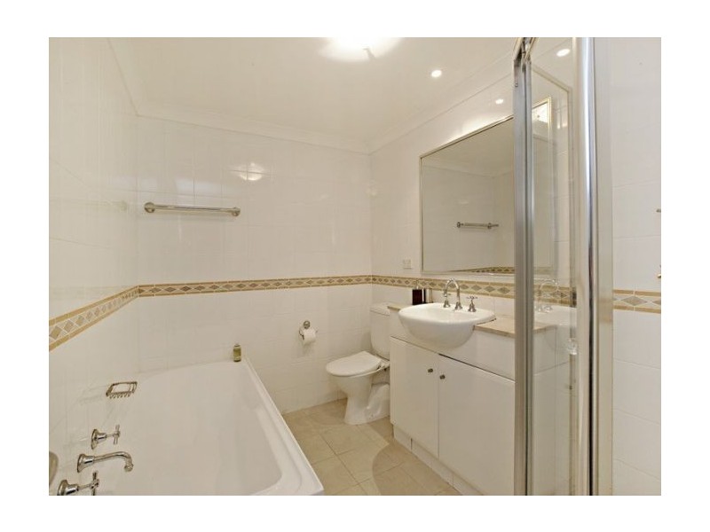 20/10 Kings Park Cct, Five Dock NSW 2046