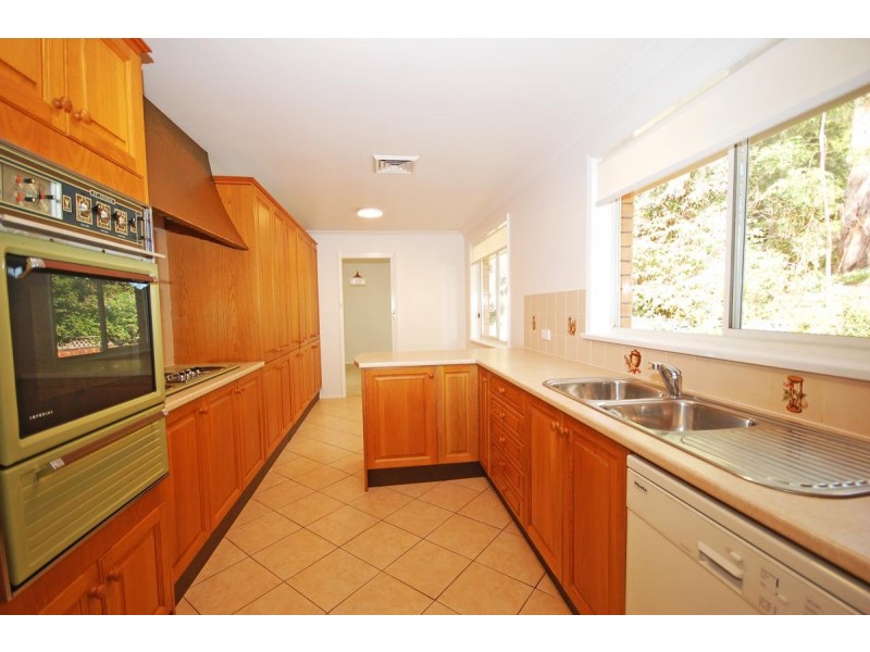 18 Moray Place, Sylvania NSW 2224