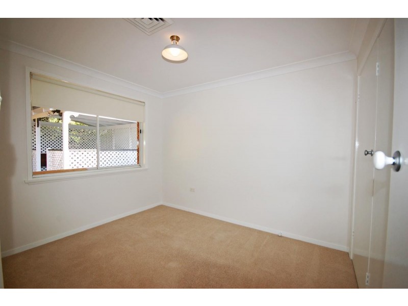 18 Moray Place, Sylvania NSW 2224