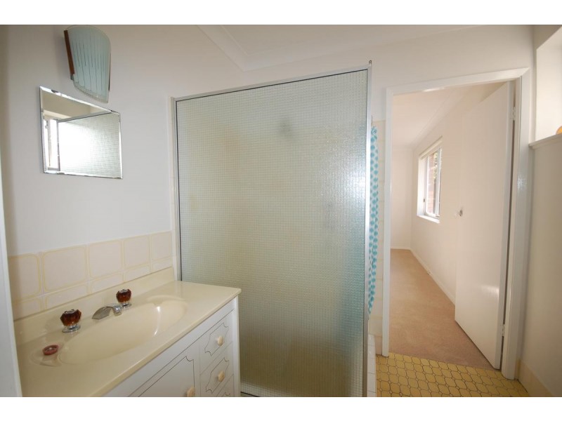 18 Moray Place, Sylvania NSW 2224