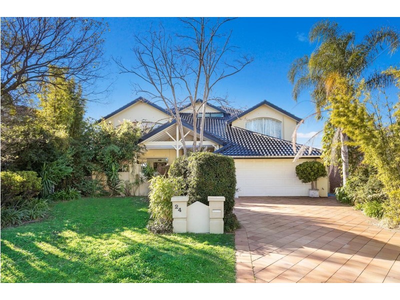 24 MacIntyre Crescent, Sylvania Waters NSW 2224