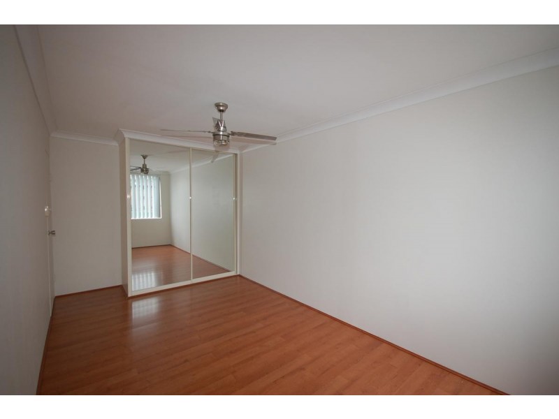 8/165-167 Willarong Rd, Caringbah NSW 2229