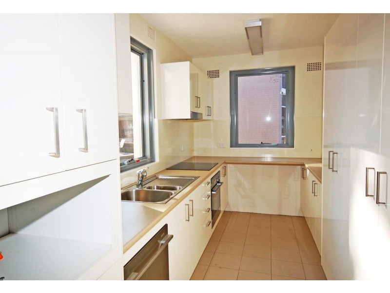 11/12 Coast Ave, Cronulla NSW 2230