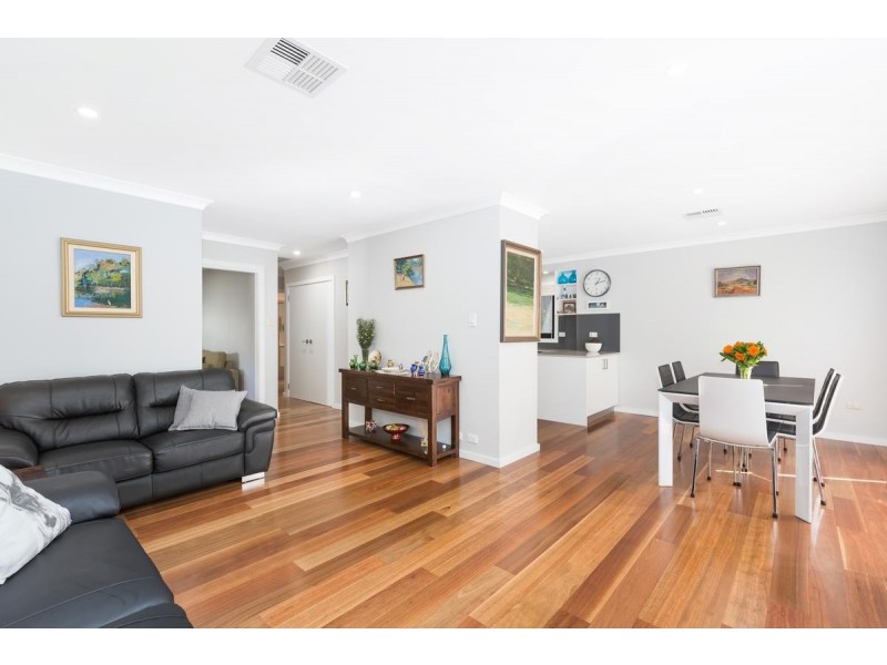 10 Raleigh Avenue, Caringbah NSW 2229