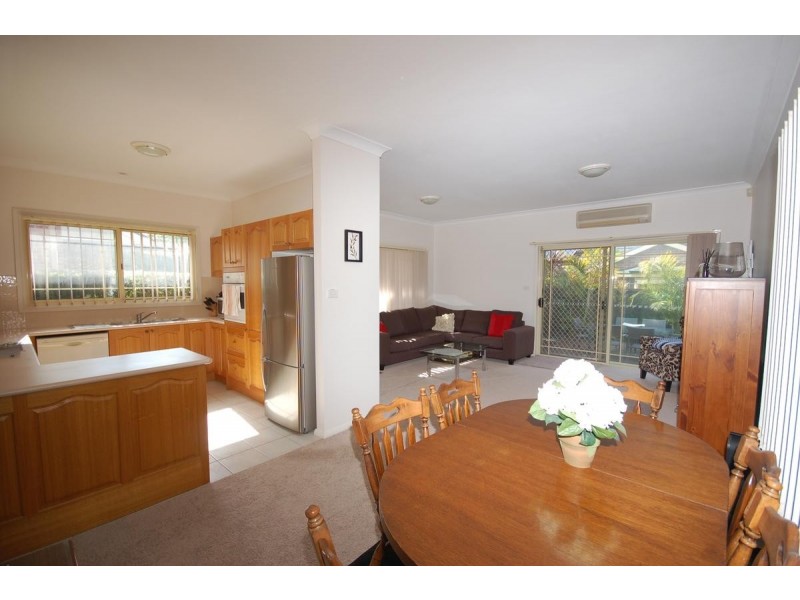 11/2-4 North West Arm Road, Gymea NSW 2227