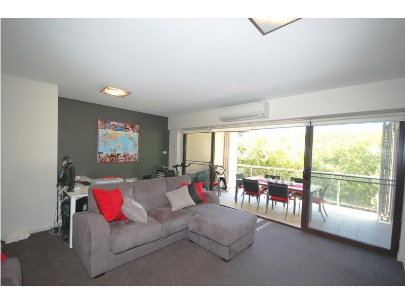 18/6-8 Banksia Rd, Caringbah NSW 2229