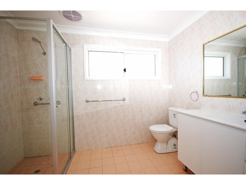 3A Deakin Place, Kirrawee NSW 2232