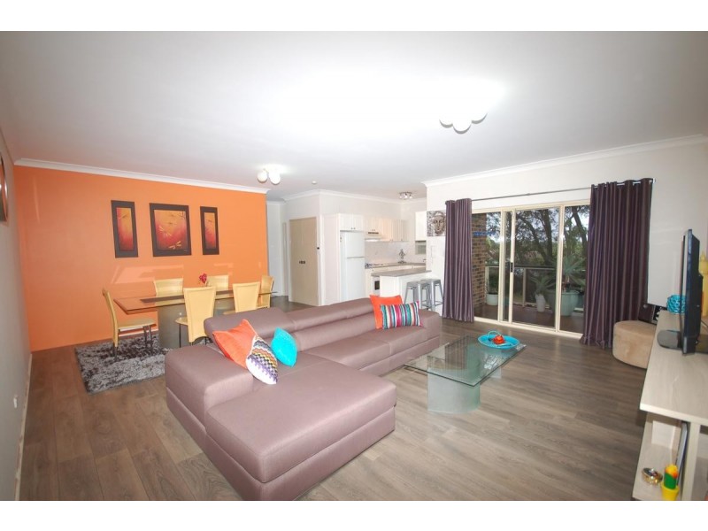 13/241-245 Kingsway, Caringbah NSW 2229