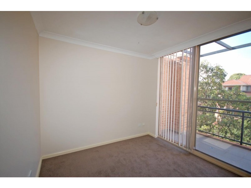 39/17-21 Mansfield Road, Caringbah NSW 2229