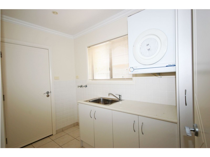 2/29 Telopea Ave, Caringbah NSW 2229