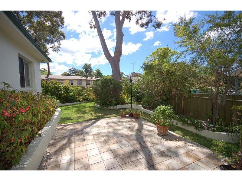 2B North East Crescent, Lilli Pilli NSW 2229
