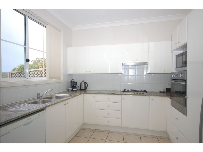 1/21 Kirk Crescent, Kirrawee NSW 2232