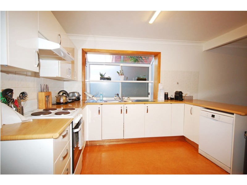 10 Wonga Road, Yowie Bay NSW 2228