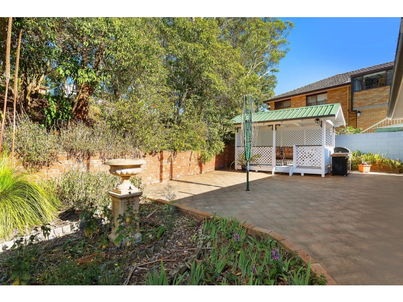 18 Moray Place, Sylvania NSW 2224