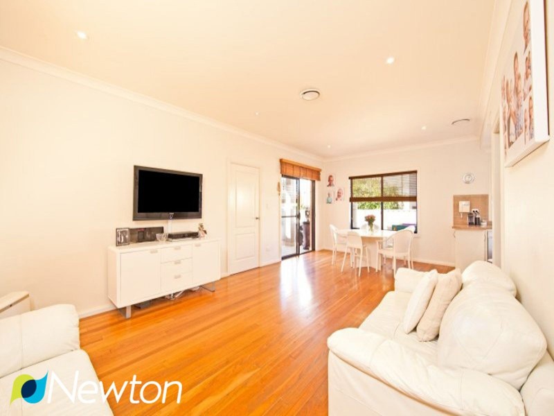 2/4-6 Combara Avenue, Caringbah NSW 2229