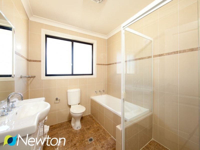 2/4-6 Combara Avenue, Caringbah NSW 2229