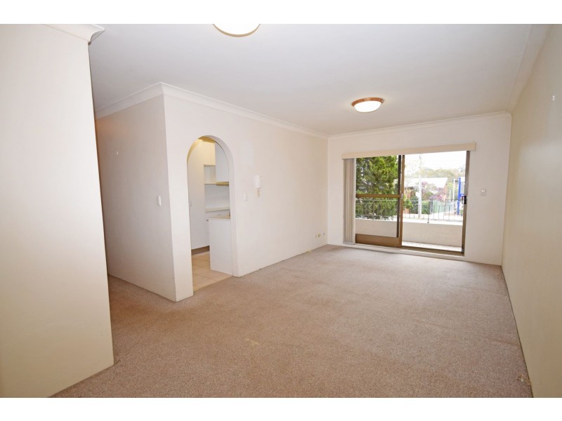 2/392-394 Port Hacking Road, Caringbah NSW 2229