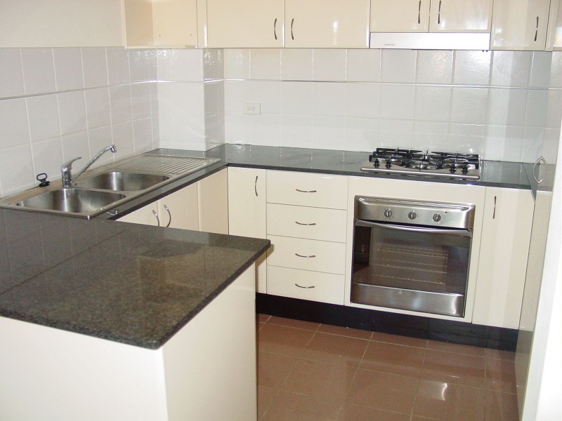 13/10-20 Mackay Street, Caringbah NSW 2229