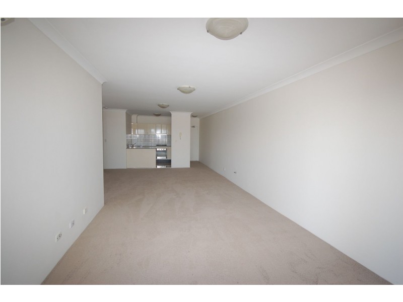 13/10-20 Mackay Street, Caringbah NSW 2229