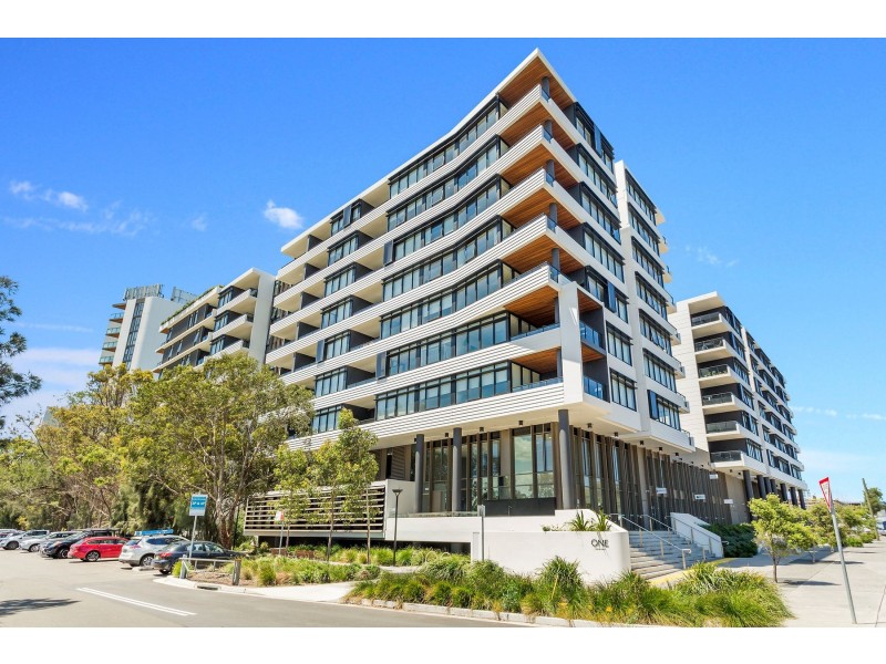 301/1 Dune Walk, Woolooware NSW 2230