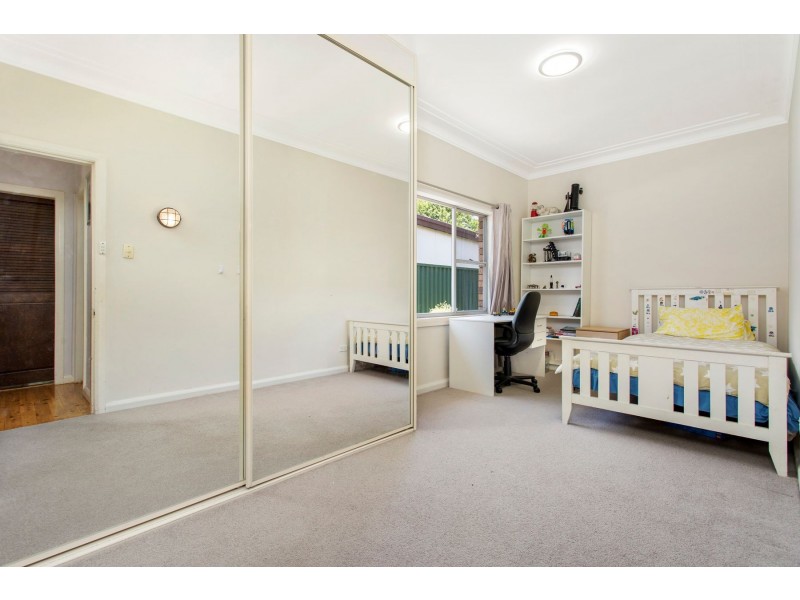 12 Binalong Avenue, Caringbah NSW 2229