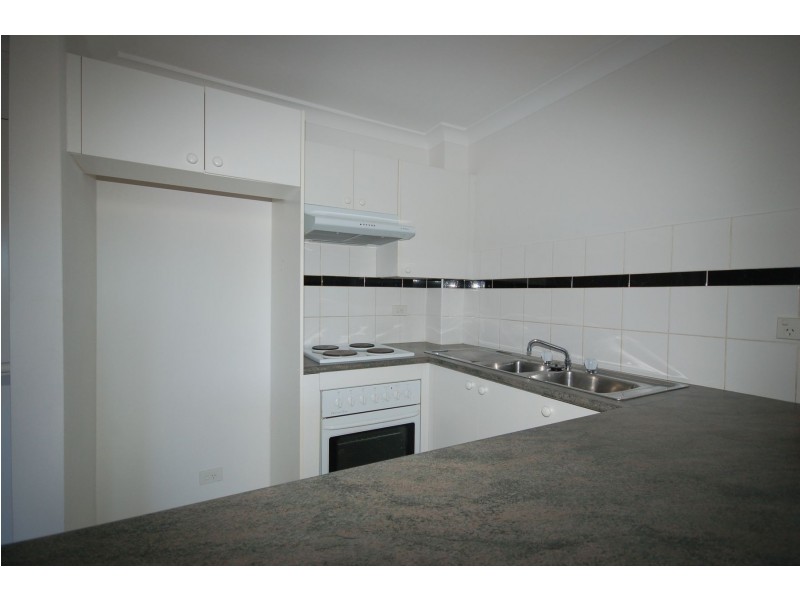 19/486 President Avenue, Kirrawee NSW 2232