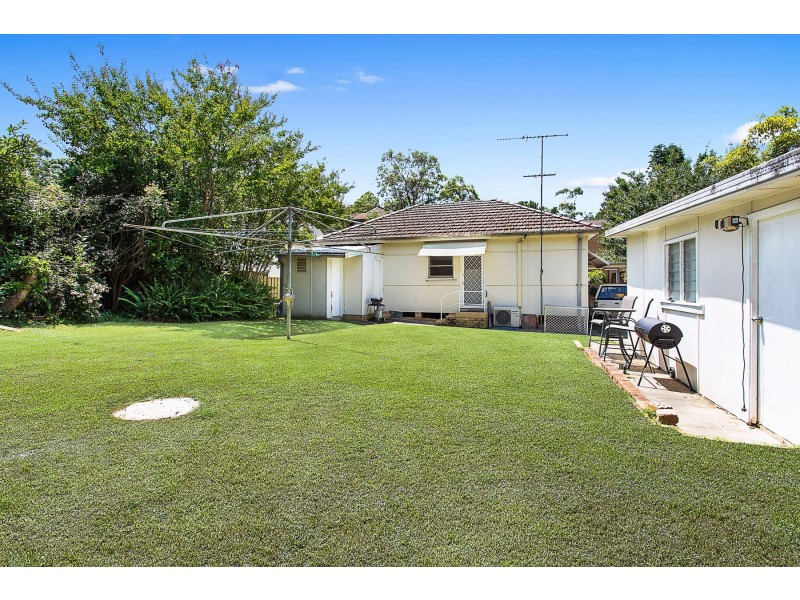 9 Taren Road, Caringbah NSW 2229