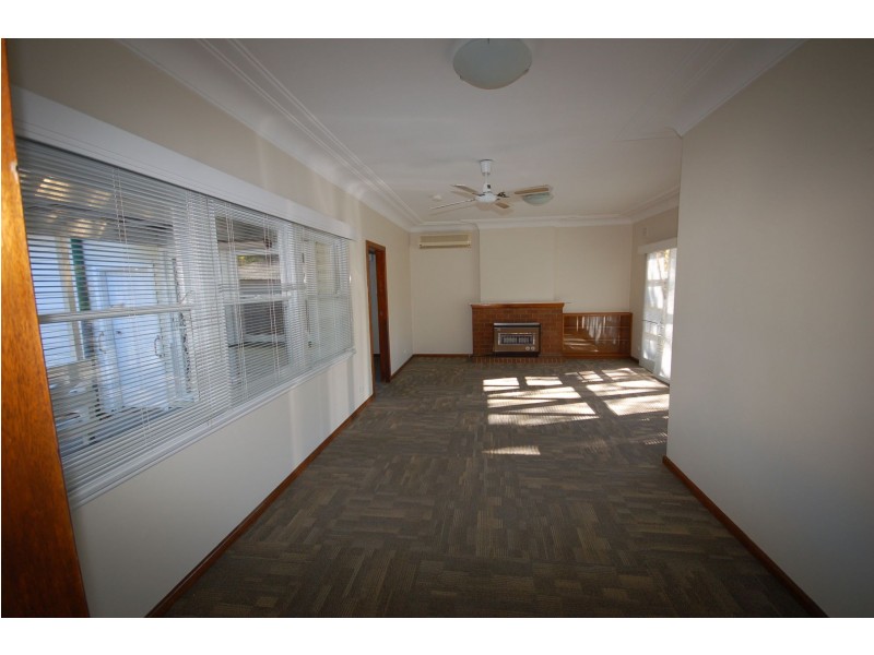 208 President Avenue, Miranda NSW 2228