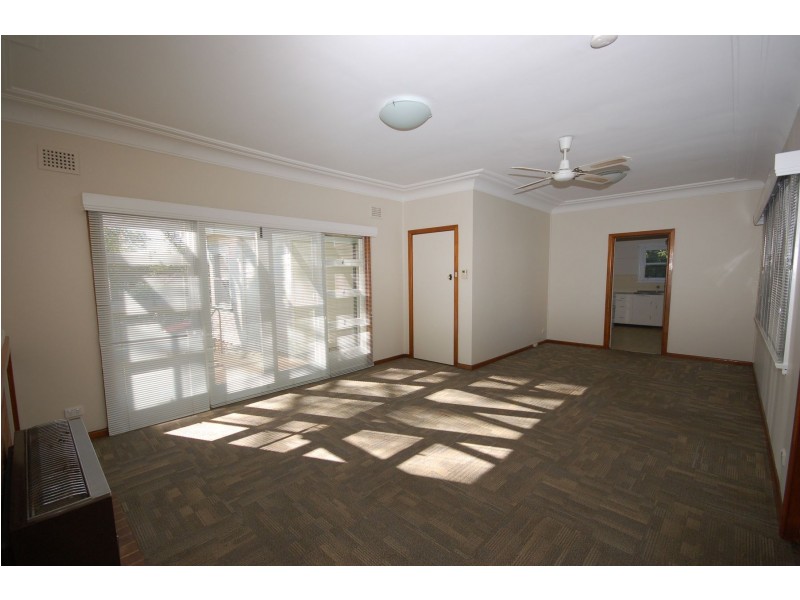 208 President Avenue, Miranda NSW 2228