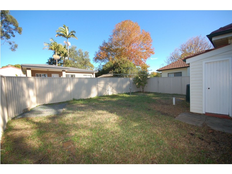 208 President Avenue, Miranda NSW 2228