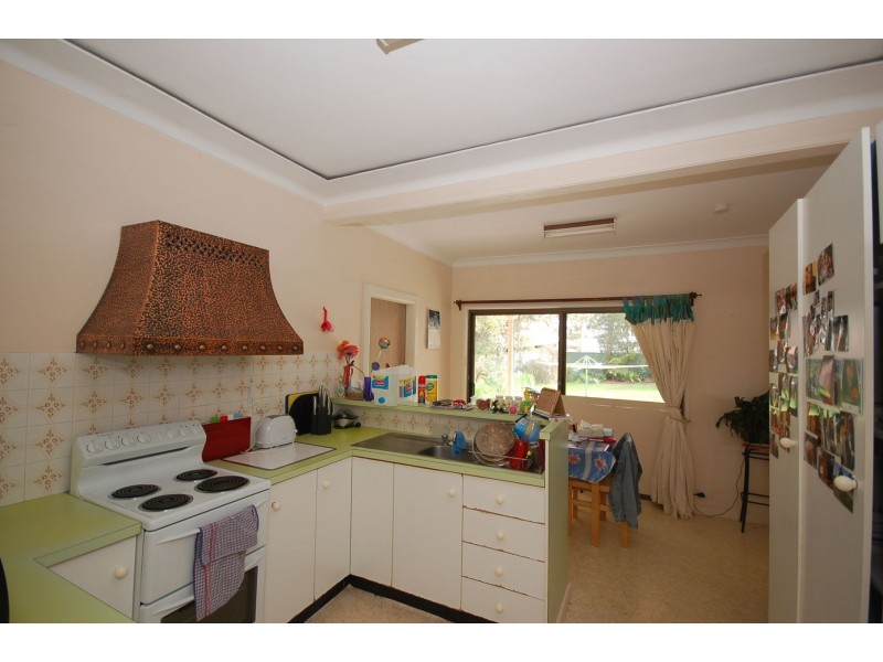 19 Crookwell Avenue, Miranda NSW 2228