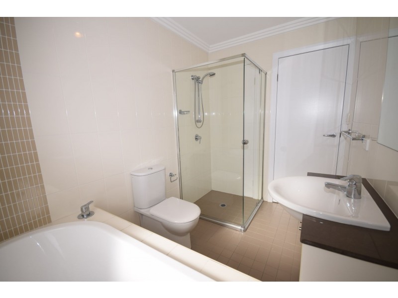 2/34 Jacaranda Road, Caringbah NSW 2229